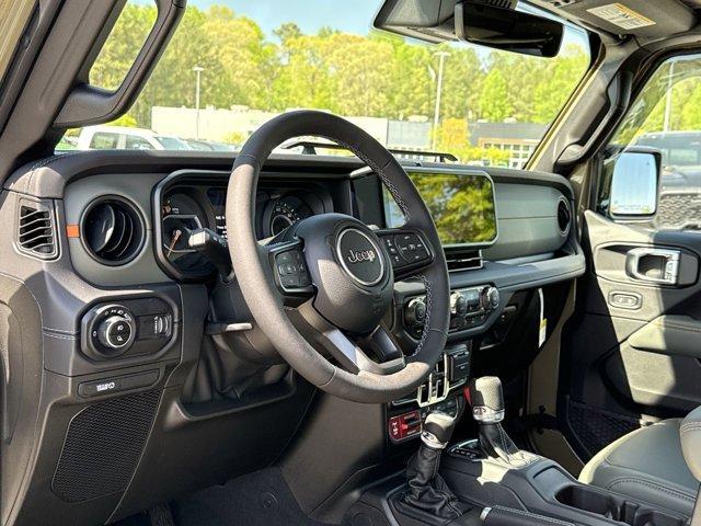 new 2025 Jeep Gladiator car, priced at $55,070