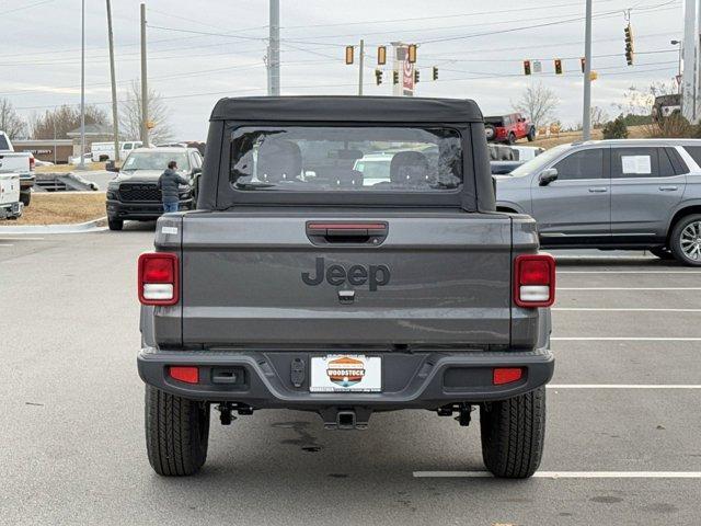 new 2025 Jeep Gladiator car, priced at $39,880