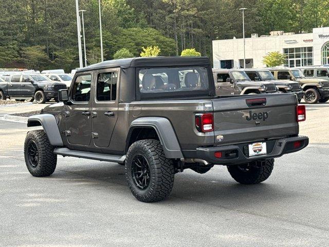 new 2025 Jeep Gladiator car, priced at $45,875