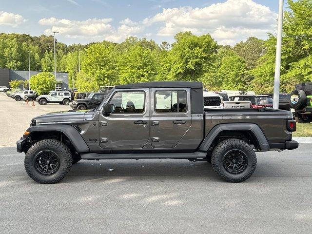 new 2025 Jeep Gladiator car, priced at $45,875
