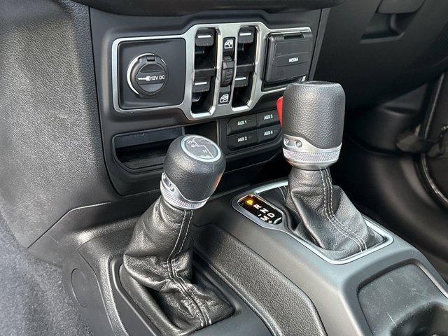 new 2025 Jeep Gladiator car, priced at $45,875