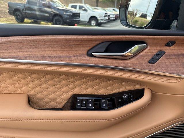 new 2025 Jeep Grand Cherokee L car, priced at $67,221