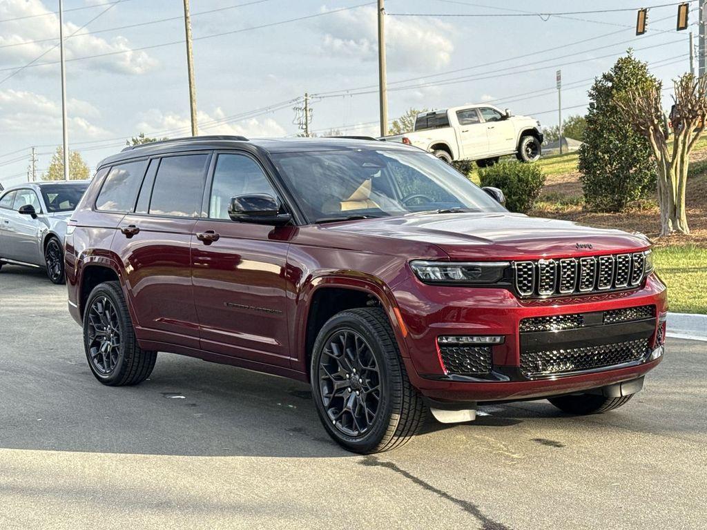 new 2025 Jeep Grand Cherokee L car, priced at $65,633