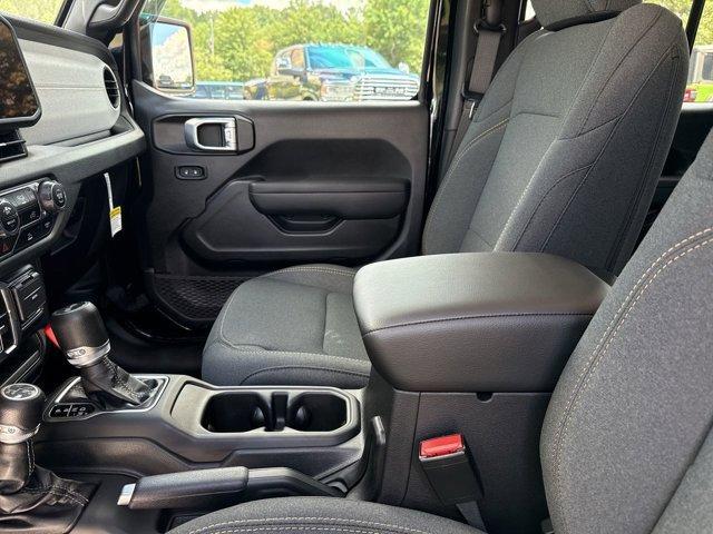 new 2024 Jeep Wrangler car, priced at $40,275