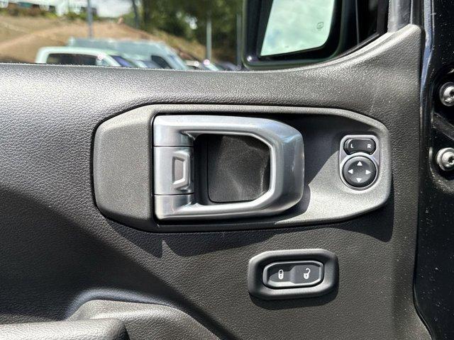 new 2024 Jeep Wrangler car, priced at $40,275