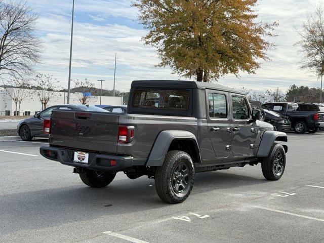 new 2025 Jeep Gladiator car, priced at $39,880