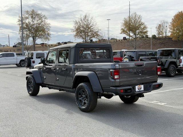 new 2025 Jeep Gladiator car, priced at $39,880