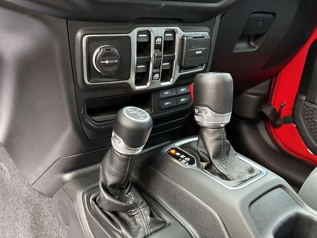 used 2021 Jeep Wrangler Unlimited car, priced at $32,992