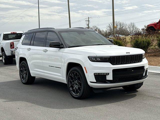 new 2025 Jeep Grand Cherokee L car, priced at $68,625