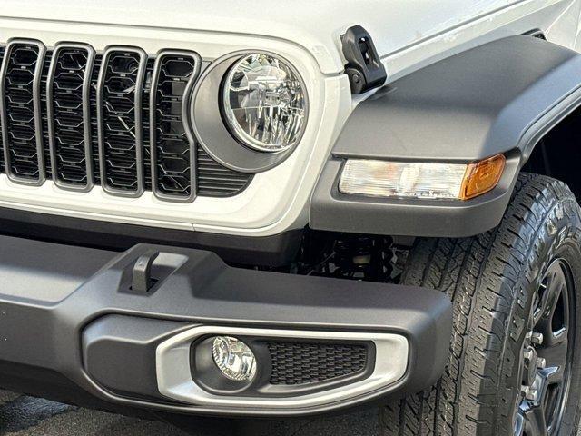 new 2025 Jeep Gladiator car, priced at $40,373