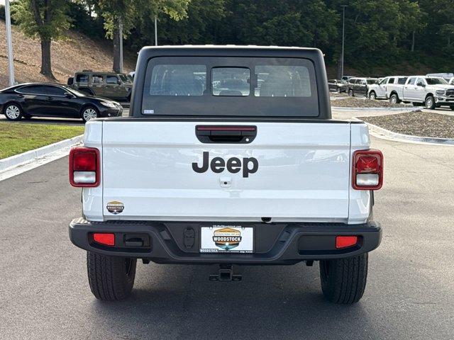 new 2025 Jeep Gladiator car, priced at $40,373