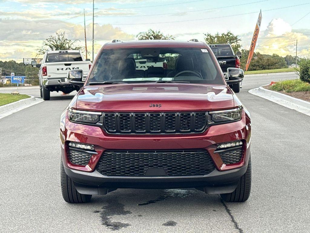 new 2025 Jeep Grand Cherokee car, priced at $45,583
