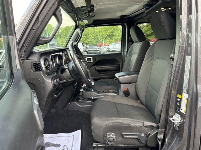 used 2021 Jeep Gladiator car, priced at $32,899