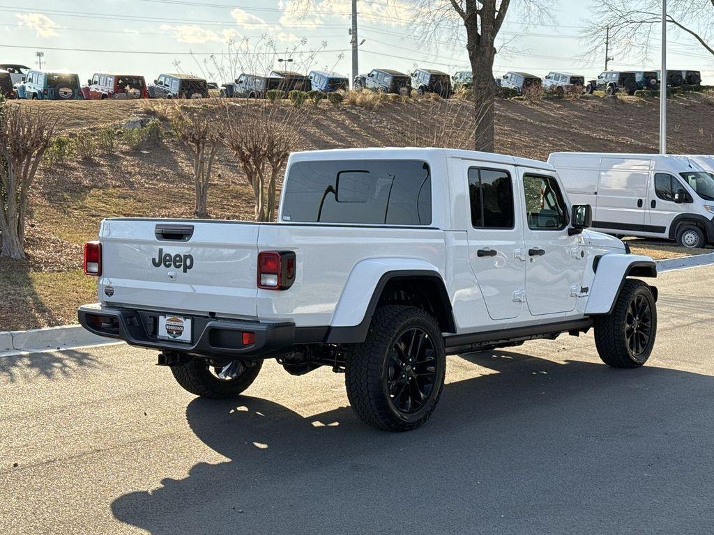 new 2025 Jeep Gladiator car, priced at $40,702
