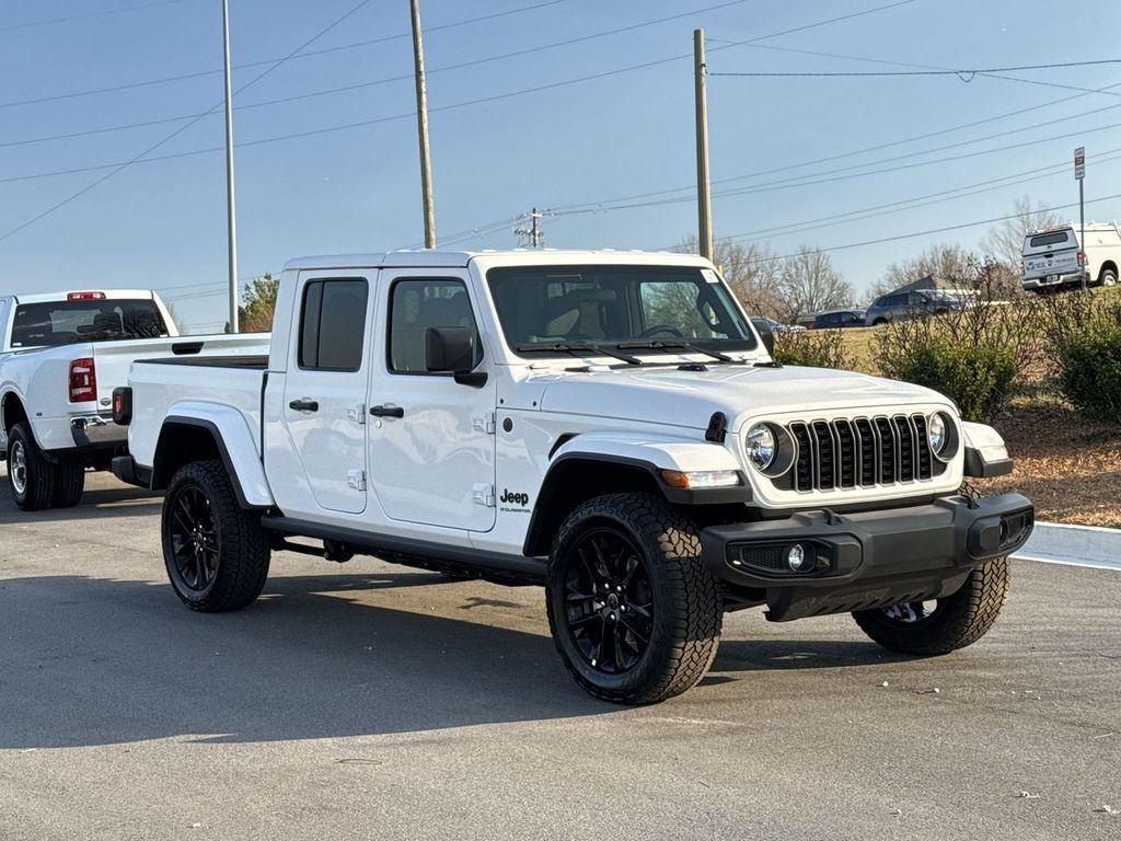 new 2025 Jeep Gladiator car, priced at $40,702