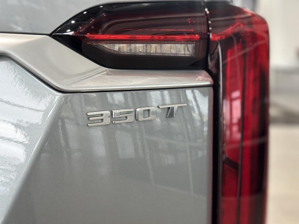 used 2023 Cadillac XT6 car, priced at $36,973