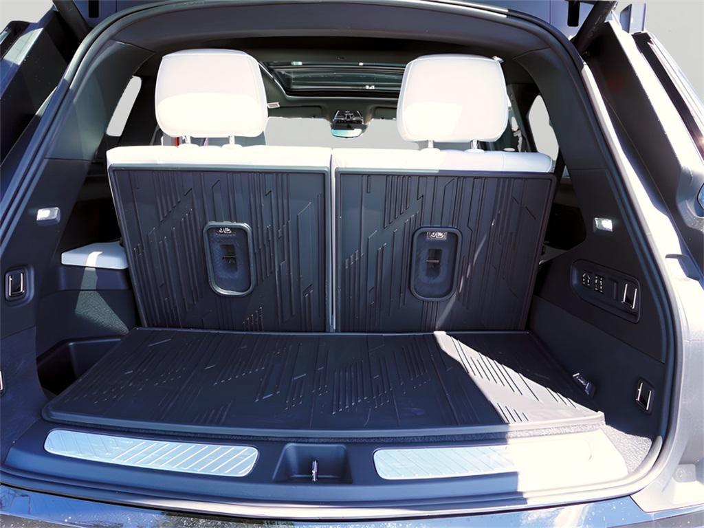 new 2026 Cadillac VISTIQ car, priced at $81,365