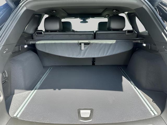 new 2025 Cadillac XT5 car, priced at $55,685