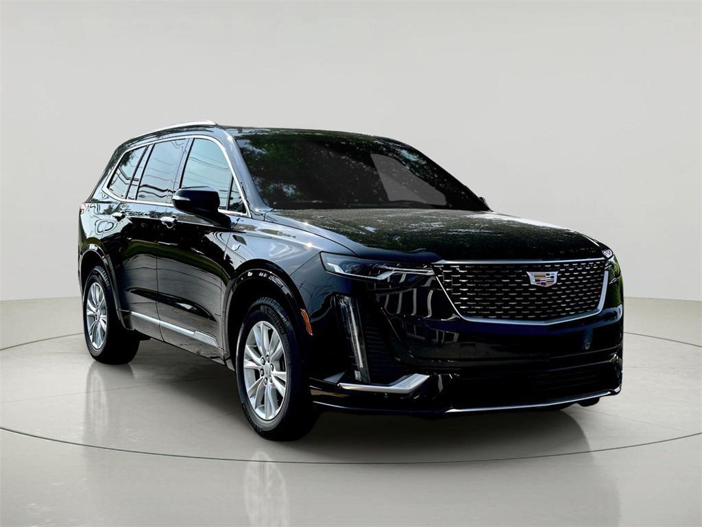 new 2025 Cadillac XT6 car, priced at $52,040