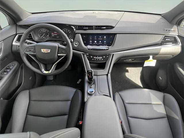 new 2025 Cadillac XT6 car, priced at $51,415