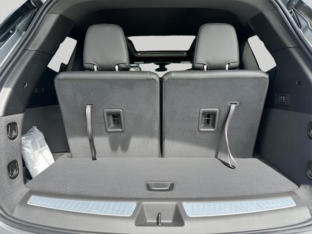 new 2025 Cadillac XT6 car, priced at $51,415