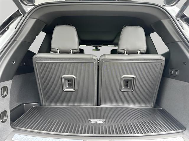 new 2025 Cadillac XT6 car, priced at $60,260