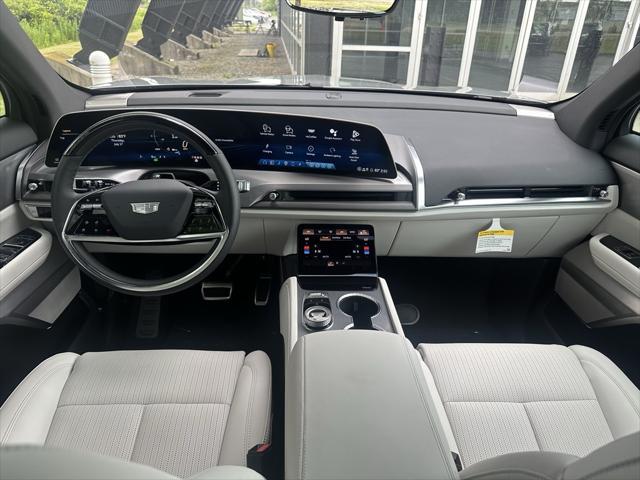 new 2026 Cadillac VISTIQ car, priced at $81,584