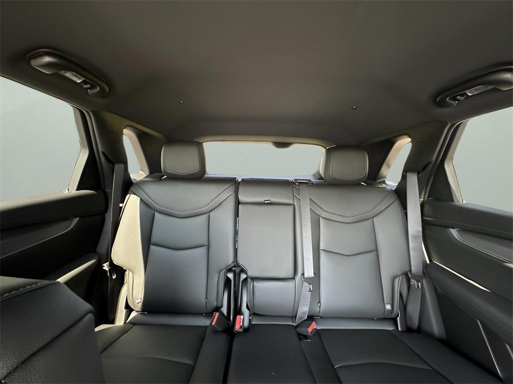 new 2025 Cadillac XT5 car, priced at $46,135