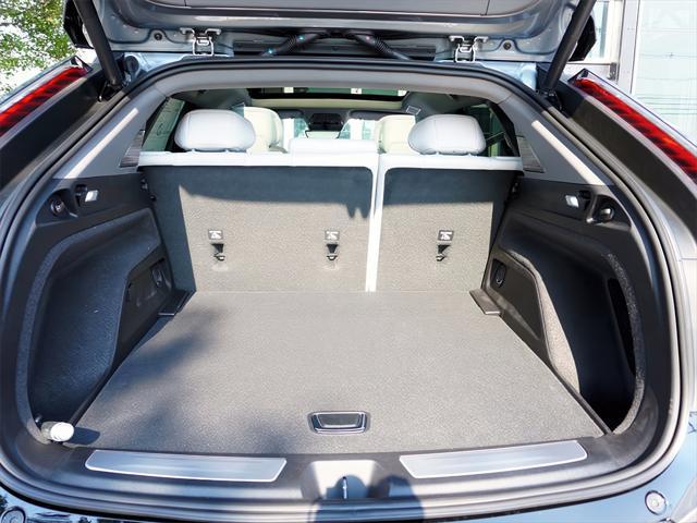 new 2025 Cadillac OPTIQ car, priced at $55,015