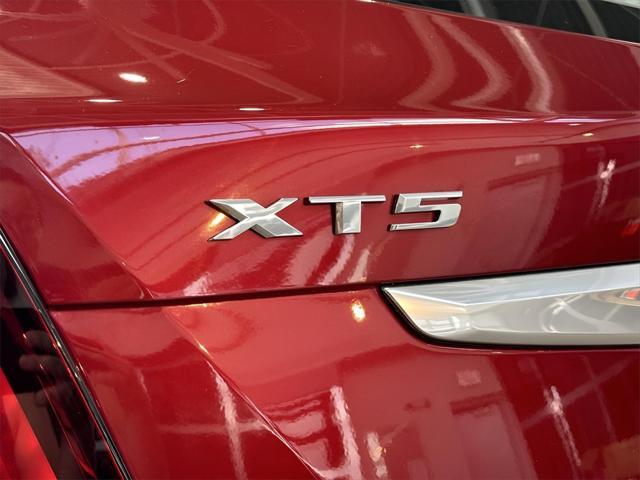 used 2023 Cadillac XT5 car, priced at $33,992