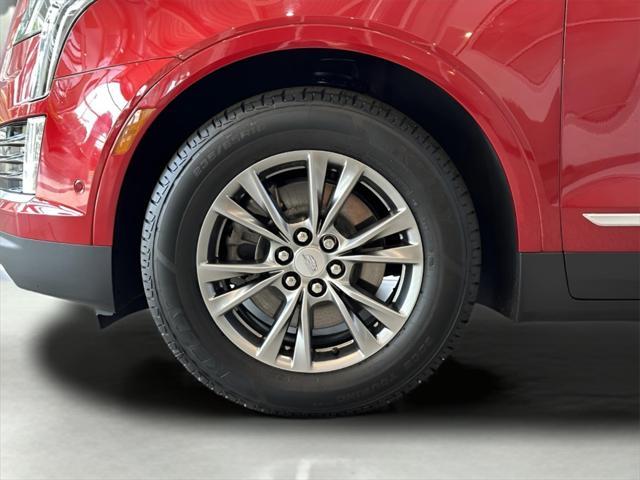 used 2023 Cadillac XT5 car, priced at $33,992