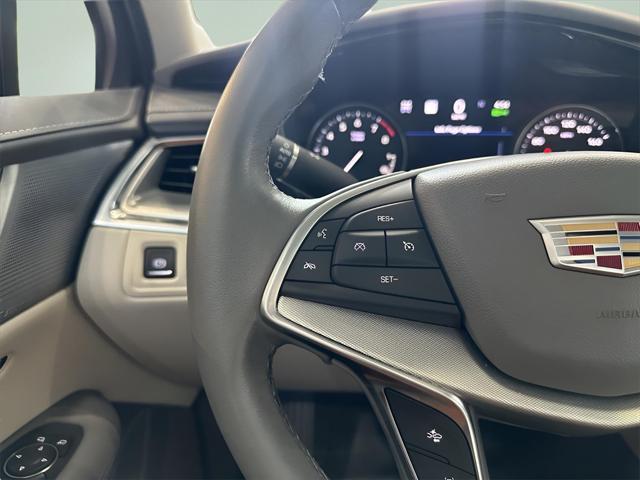 used 2023 Cadillac XT5 car, priced at $33,992