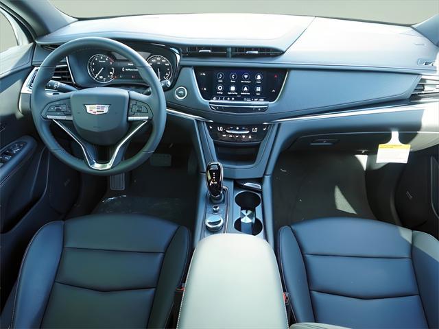 new 2025 Cadillac XT6 car, priced at $50,165