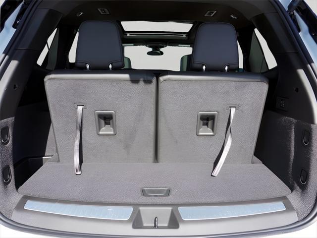 new 2025 Cadillac XT6 car, priced at $50,165