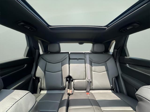 new 2025 Cadillac XT5 car, priced at $59,410