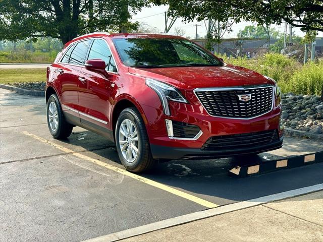new 2025 Cadillac XT5 car, priced at $48,735
