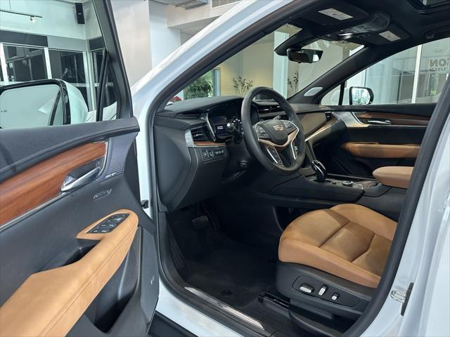 used 2023 Cadillac XT5 car, priced at $35,749