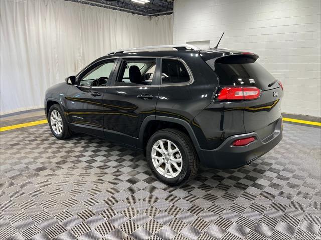 used 2015 Jeep Cherokee car, priced at $5,901