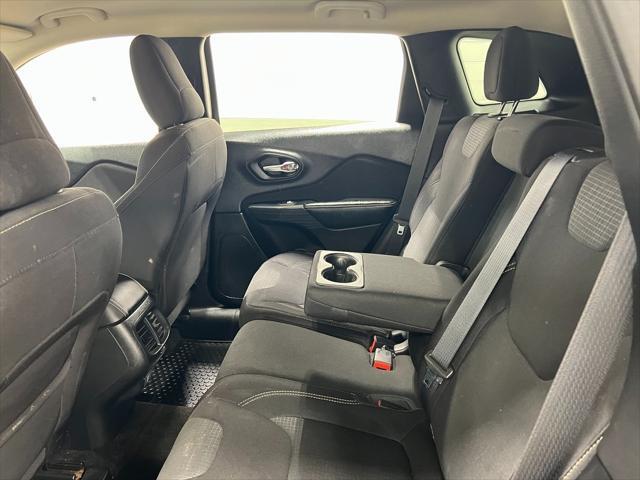 used 2015 Jeep Cherokee car, priced at $5,901