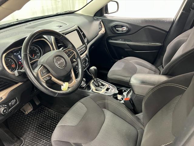 used 2015 Jeep Cherokee car, priced at $5,901