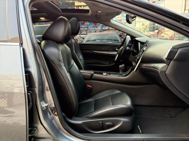 used 2018 Nissan Maxima car, priced at $15,995
