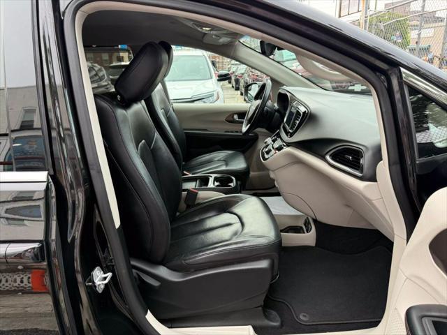 used 2018 Chrysler Pacifica car, priced at $14,995