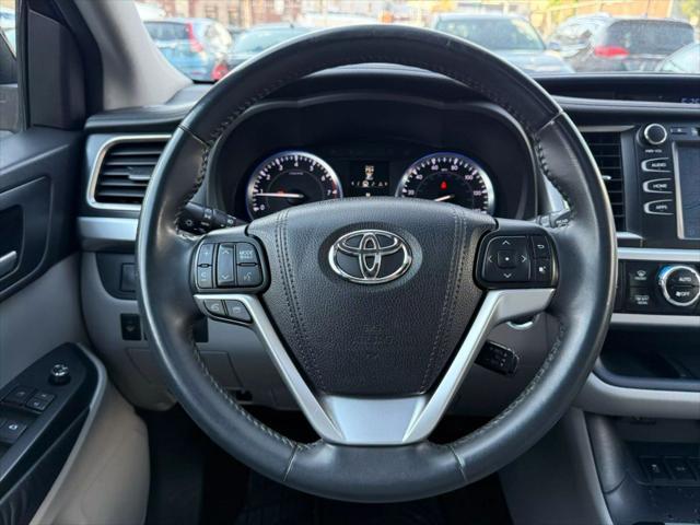used 2016 Toyota Highlander car, priced at $18,995