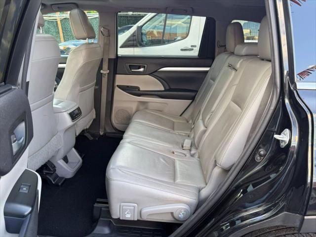 used 2016 Toyota Highlander car, priced at $18,995