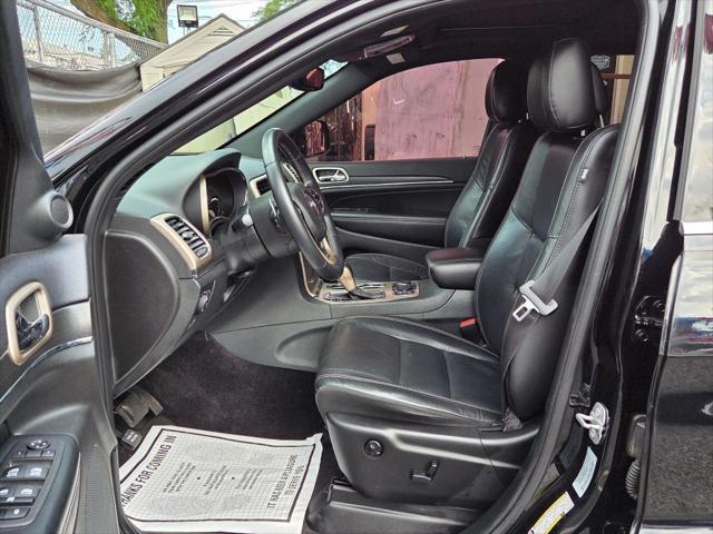 used 2017 Jeep Grand Cherokee car, priced at $17,995