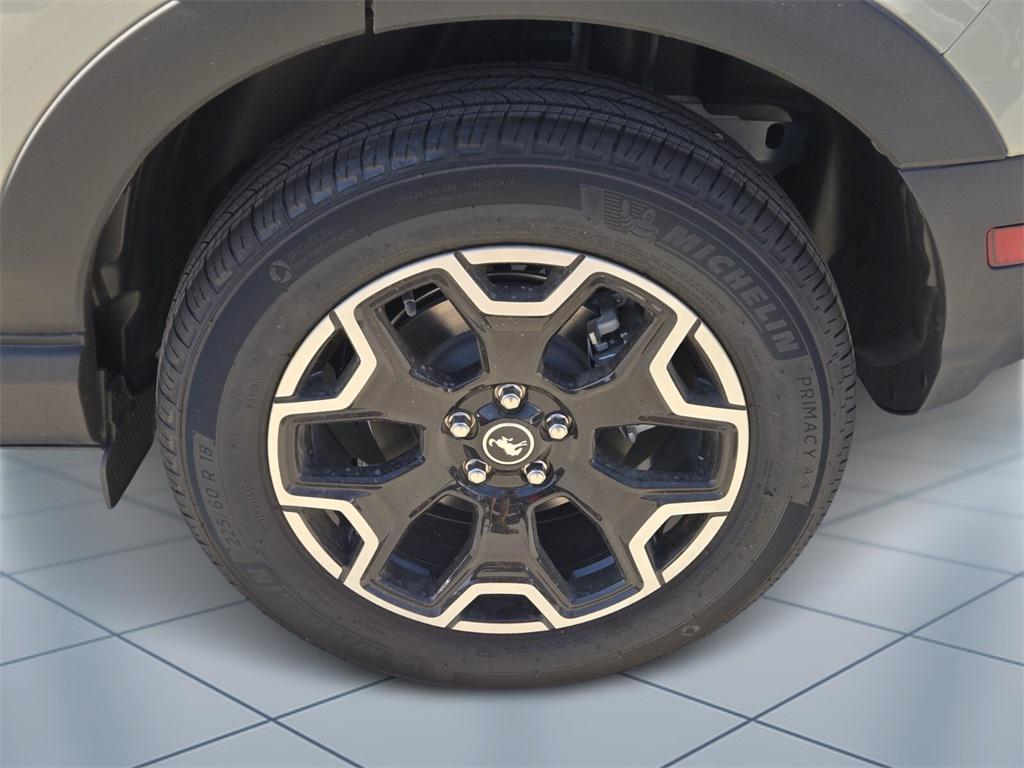new 2025 Ford Bronco Sport car, priced at $36,685