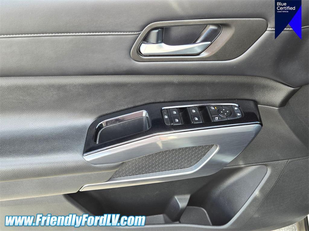 used 2022 Nissan Pathfinder car, priced at $26,630