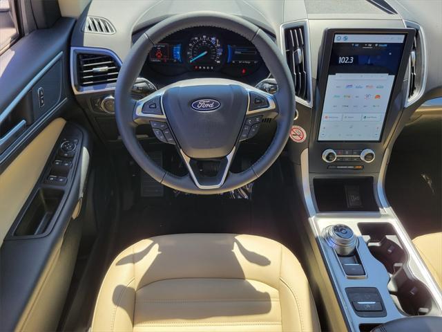 new 2024 Ford Edge car, priced at $36,070