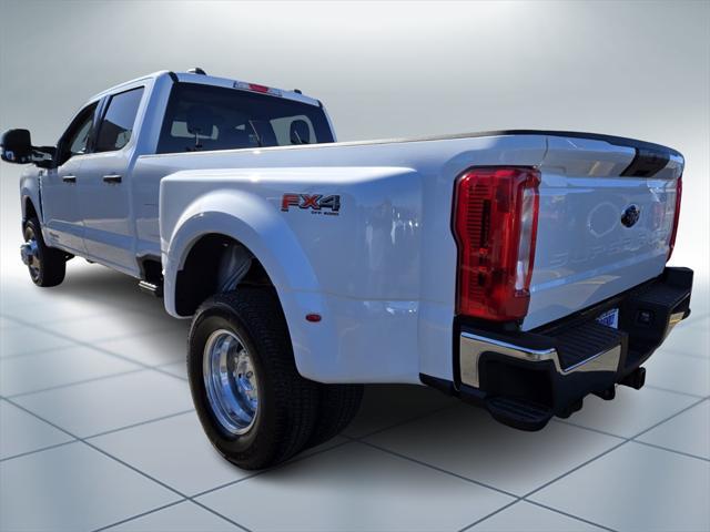 new 2024 Ford F-350 car, priced at $68,655