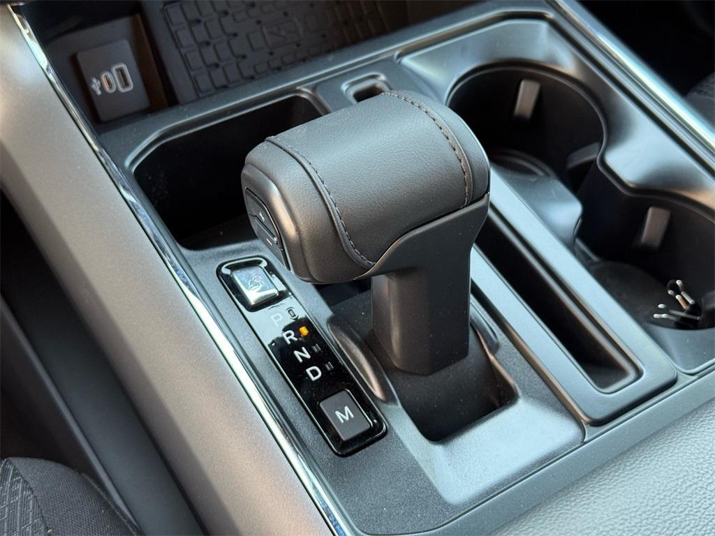 new 2025 Ford F-150 car, priced at $64,580